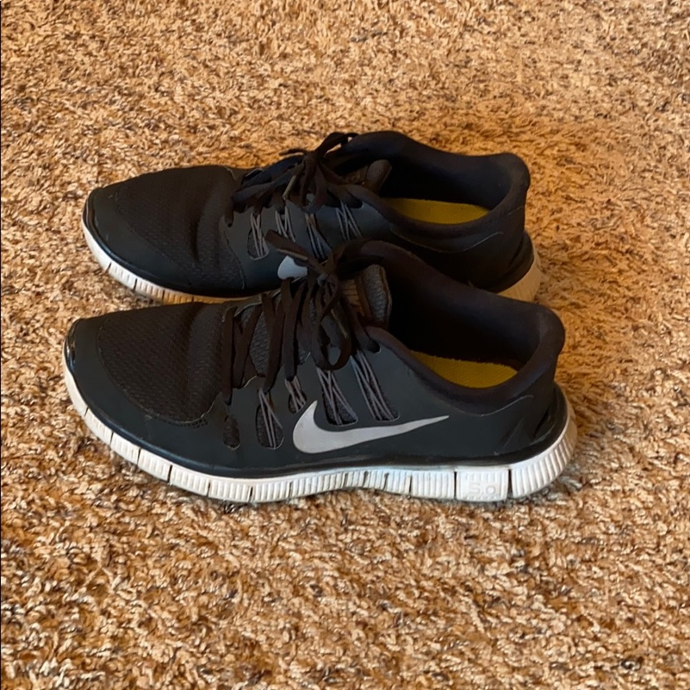 Nike Free Run 5.0 Sneakers
